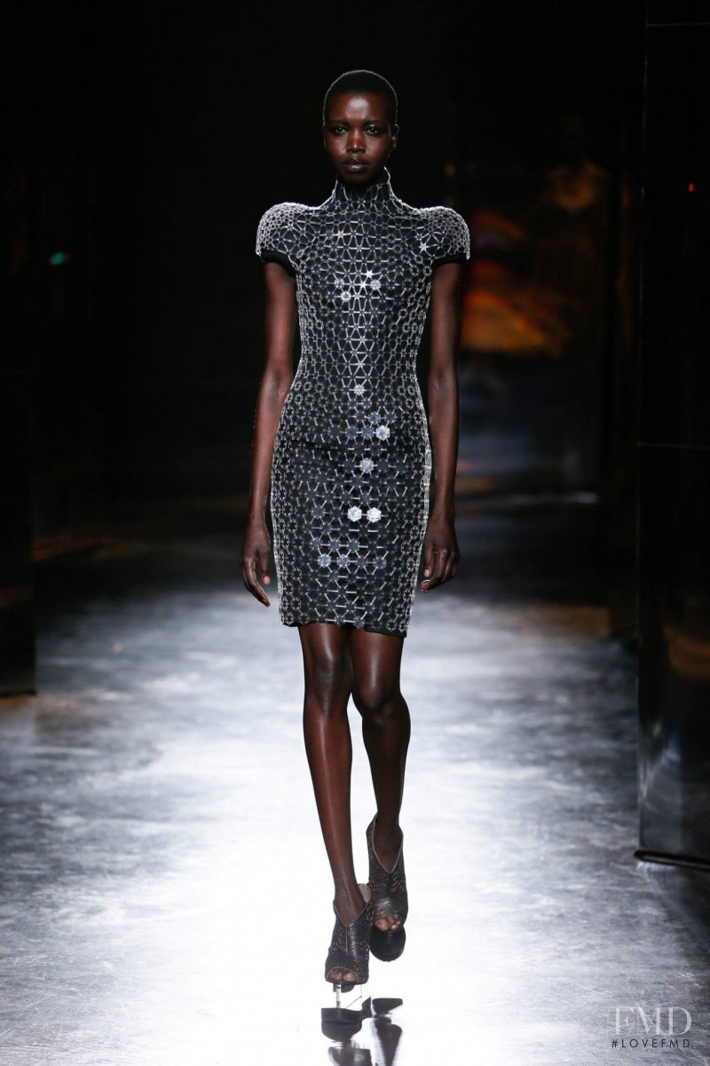 Iris Van Herpen fashion show for Autumn/Winter 2016