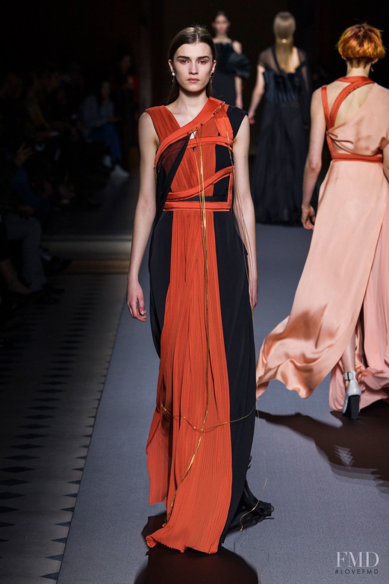 Vionnet fashion show for Autumn/Winter 2016