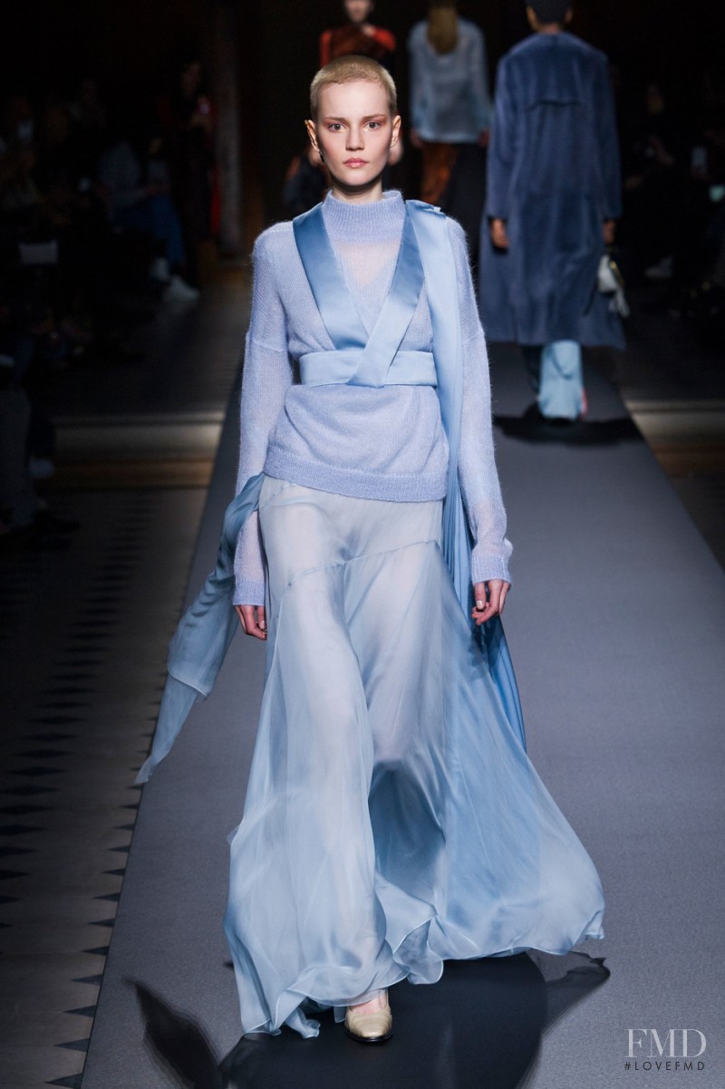 Vionnet fashion show for Autumn/Winter 2016