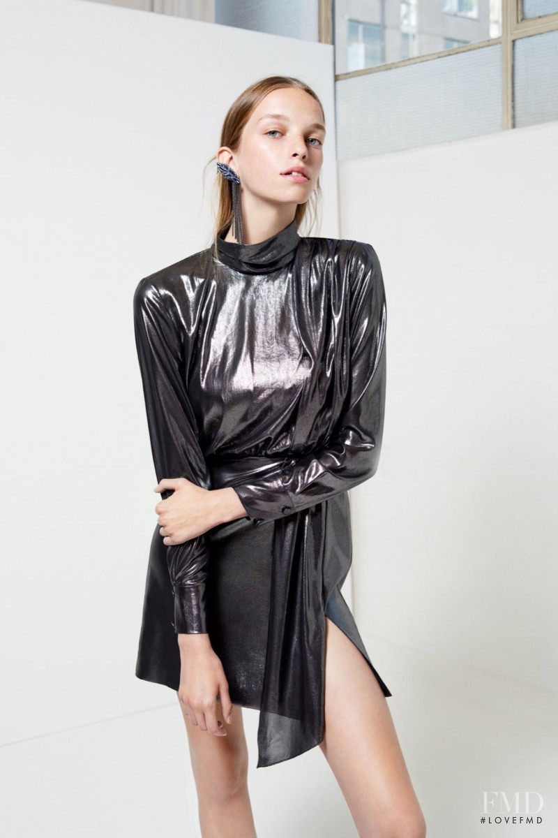 Jamilla Hoogenboom featured in  the Topshop fashion show for Resort 2016