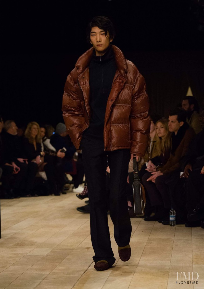 Burberry Prorsum fashion show for Autumn/Winter 2016