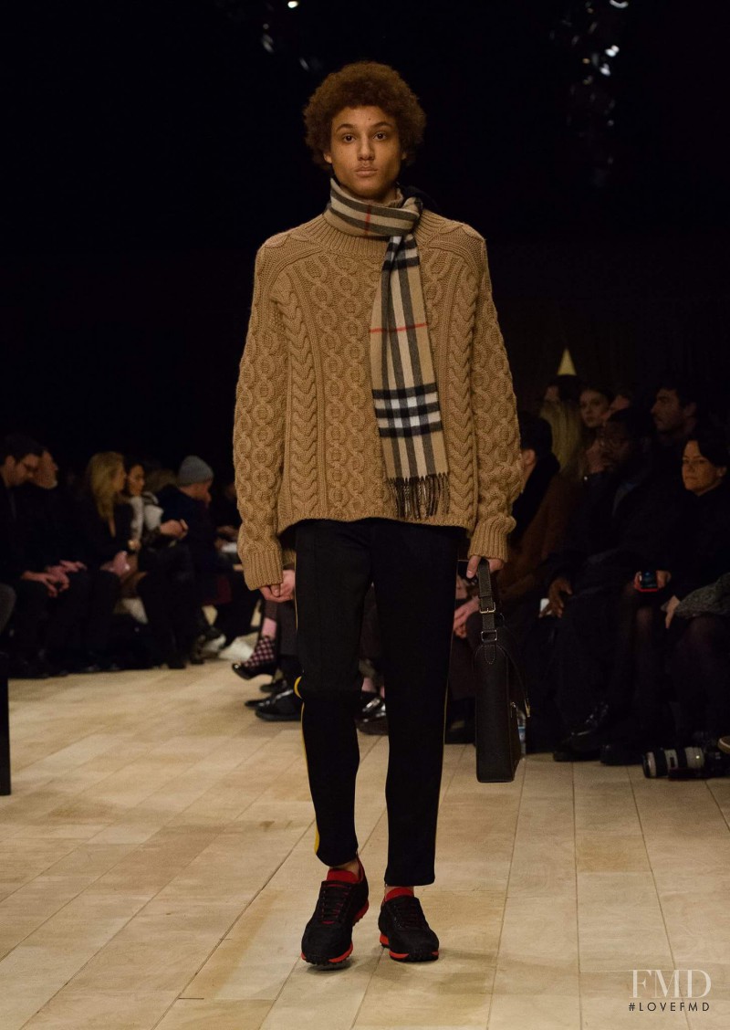 Burberry Prorsum fashion show for Autumn/Winter 2016