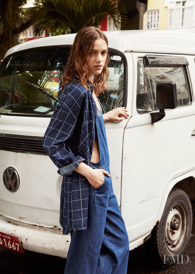 Esther Heesch featured in  the Pull & Bear Summer Vibes lookbook for Summer 2015