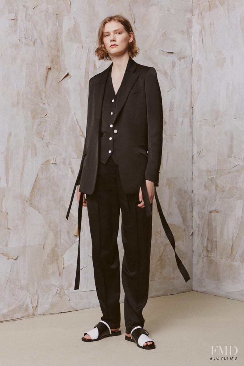 Marland Backus featured in  the EDUN fashion show for Resort 2016