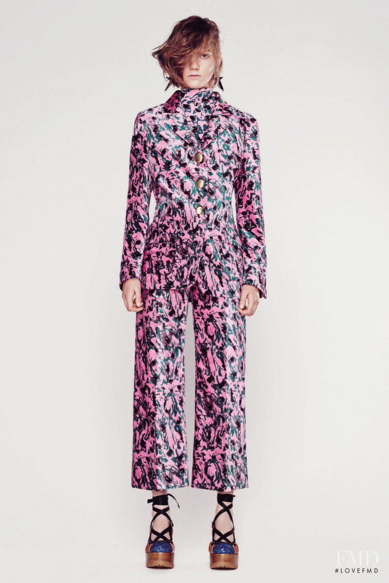 Marland Backus featured in  the Marni fashion show for Resort 2016