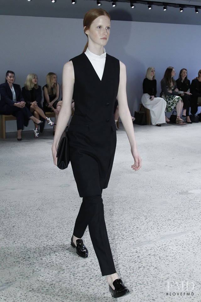 Hugo Boss fashion show for Resort 2016