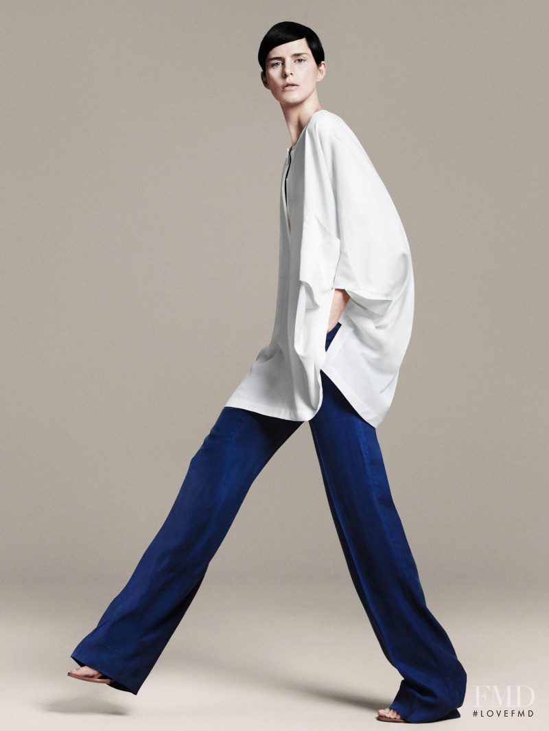 Stella Tennant featured in  the Zara advertisement for Spring/Summer 2011