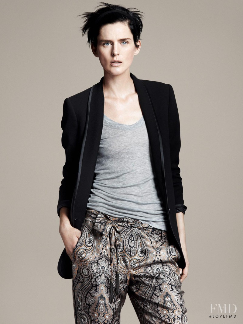 Stella Tennant featured in  the Zara advertisement for Spring/Summer 2011