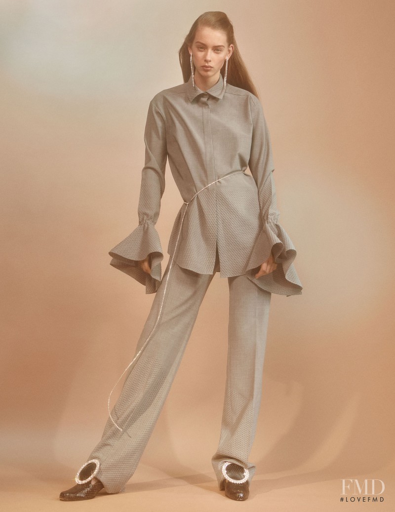 Lauren de Graaf featured in  the area fashion show for Pre-Fall 2016