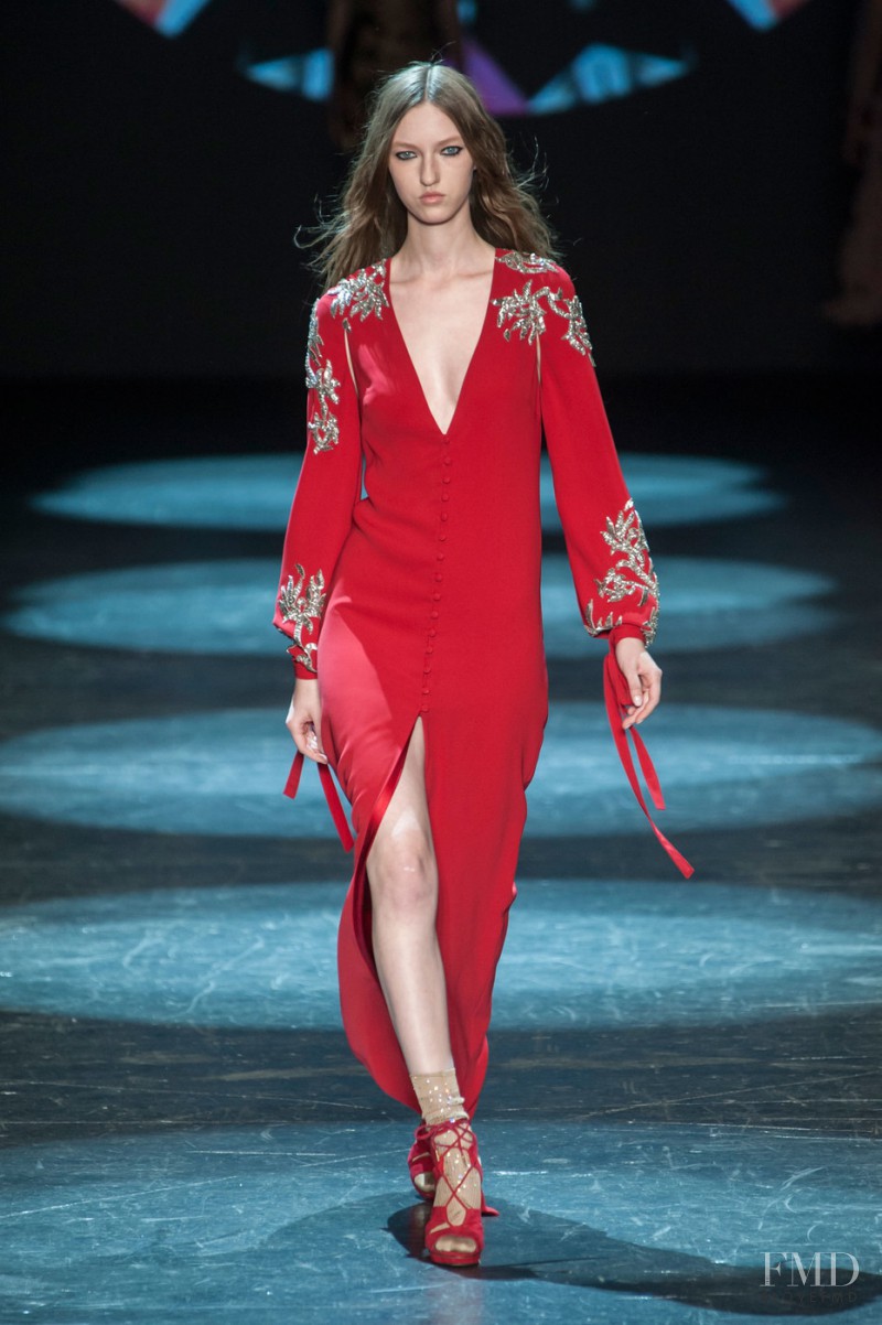 Liza Ostanina featured in  the Monique Lhuillier fashion show for Autumn/Winter 2016