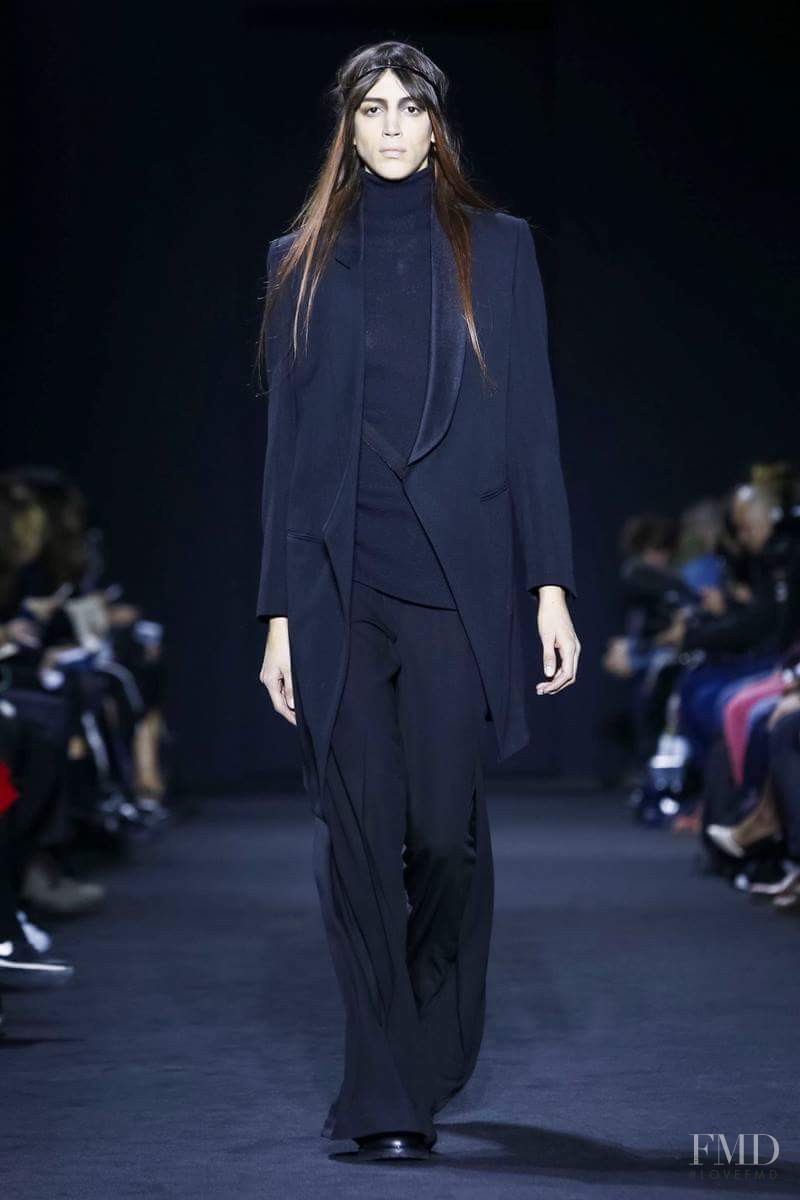 Barbara Sanchez featured in  the Ann Demeulemeester fashion show for Autumn/Winter 2016
