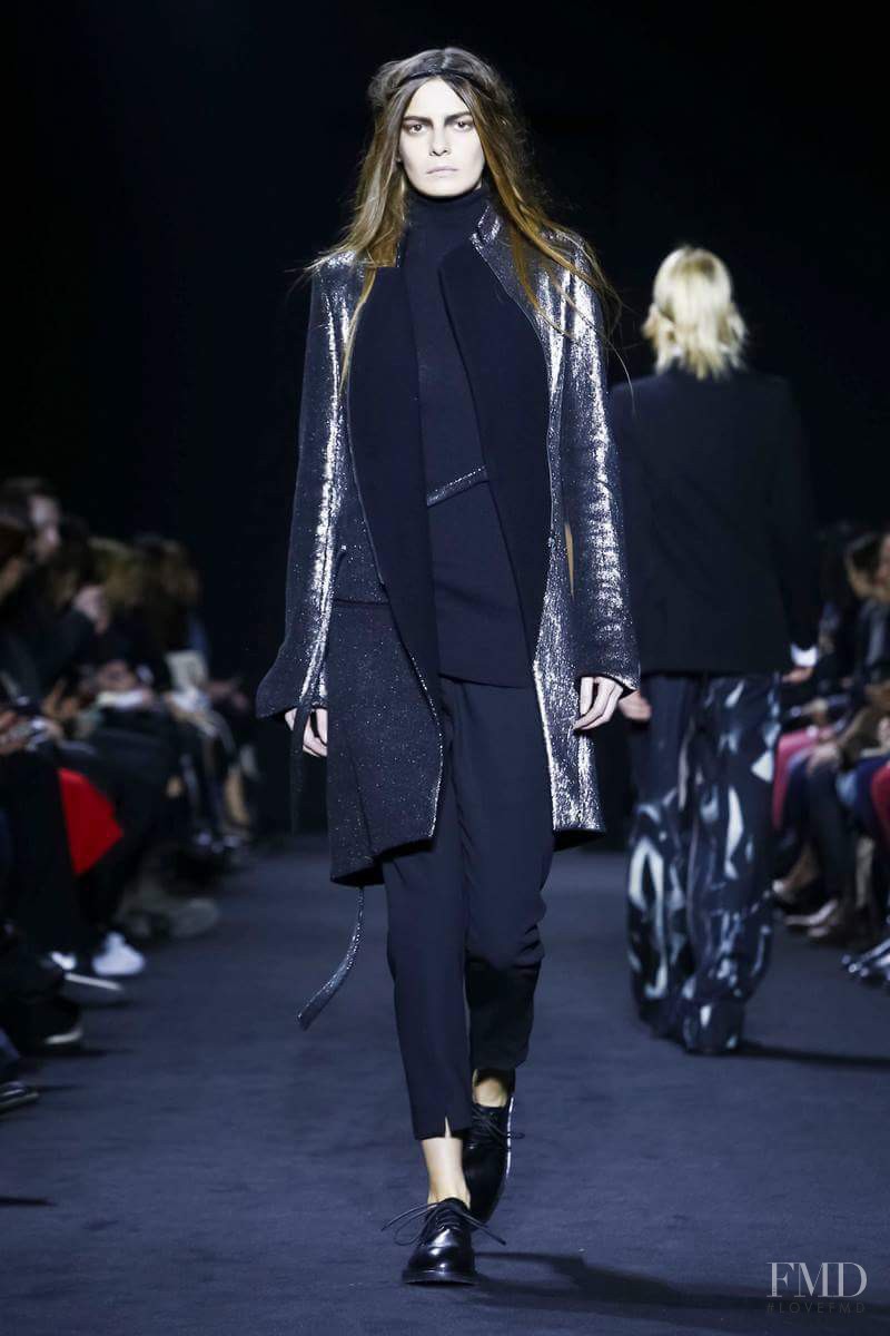 Ann Demeulemeester fashion show for Autumn/Winter 2016