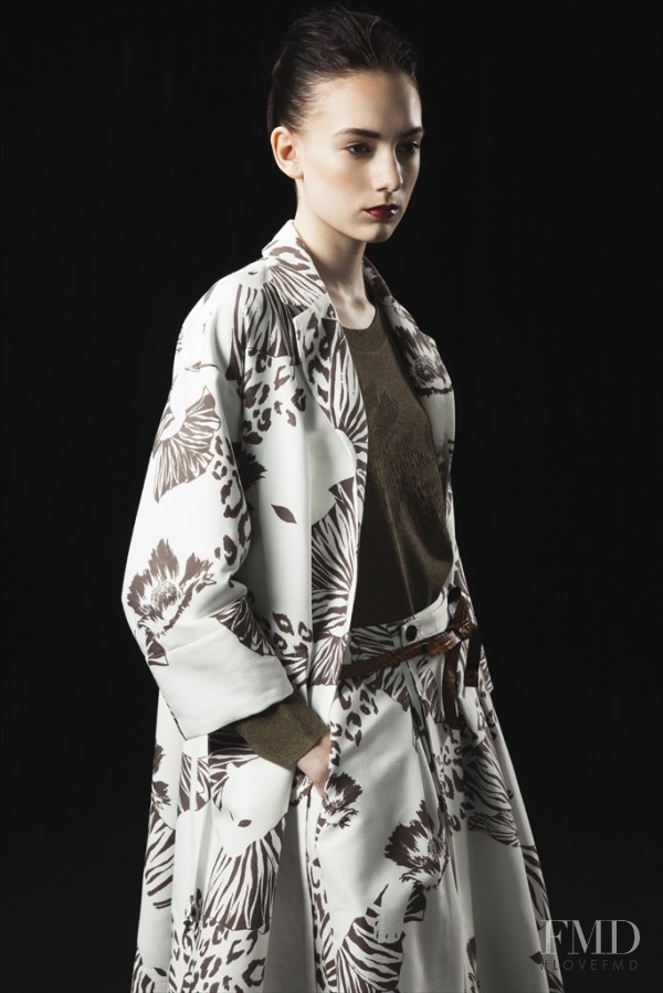 Cam Kerekes featured in  the Kamishima Chinami lookbook for Spring/Summer 2015