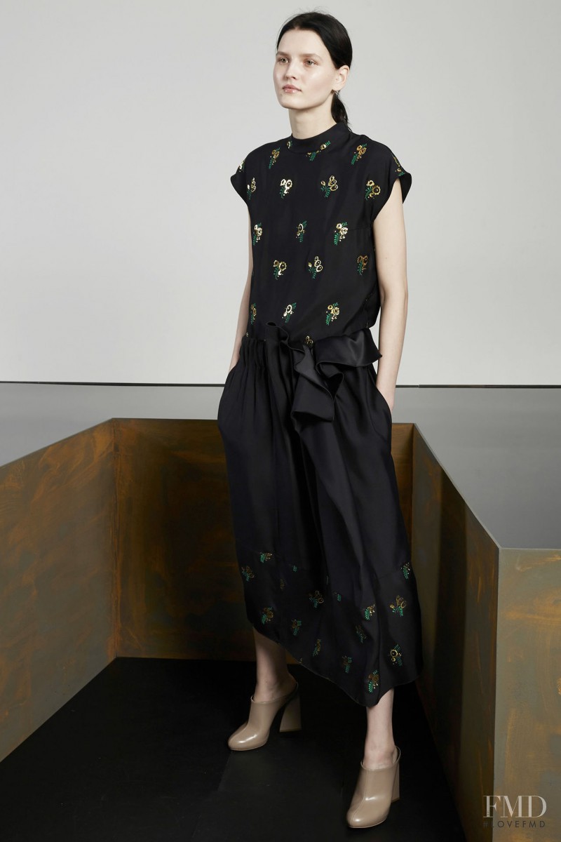 Katlin Aas featured in  the Stella McCartney fashion show for Pre-Fall 2015