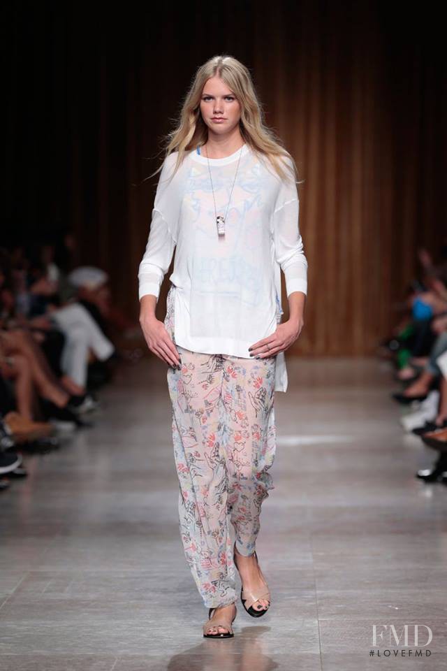 Ricardo Preto fashion show for Spring/Summer 2016