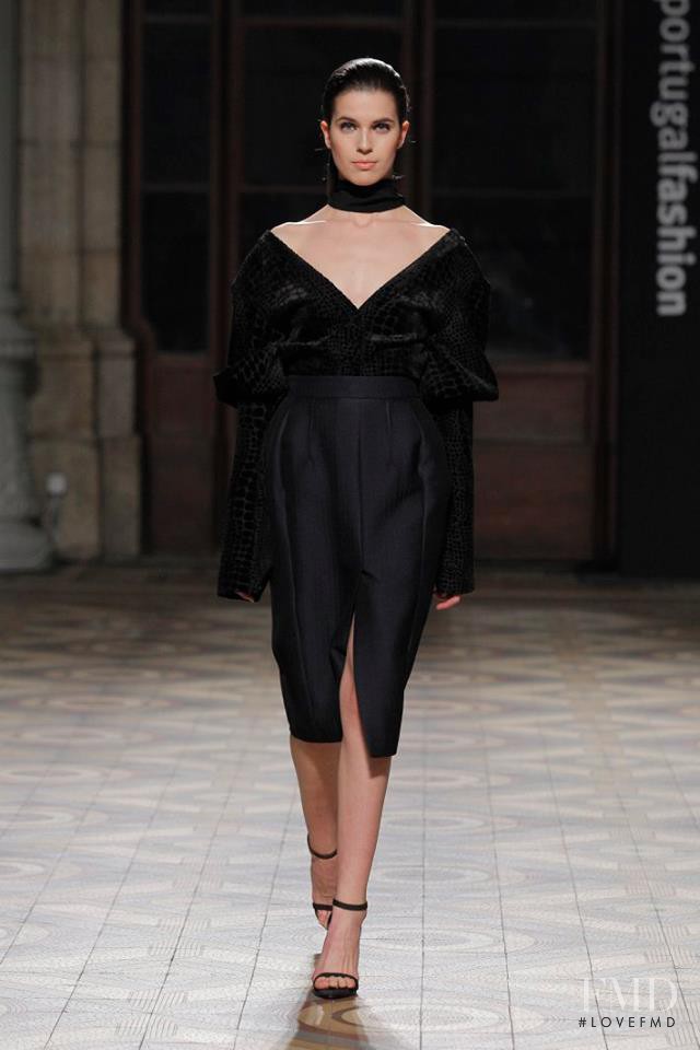 Carolina Capitao featured in  the Diogo Miranda fashion show for Autumn/Winter 2015