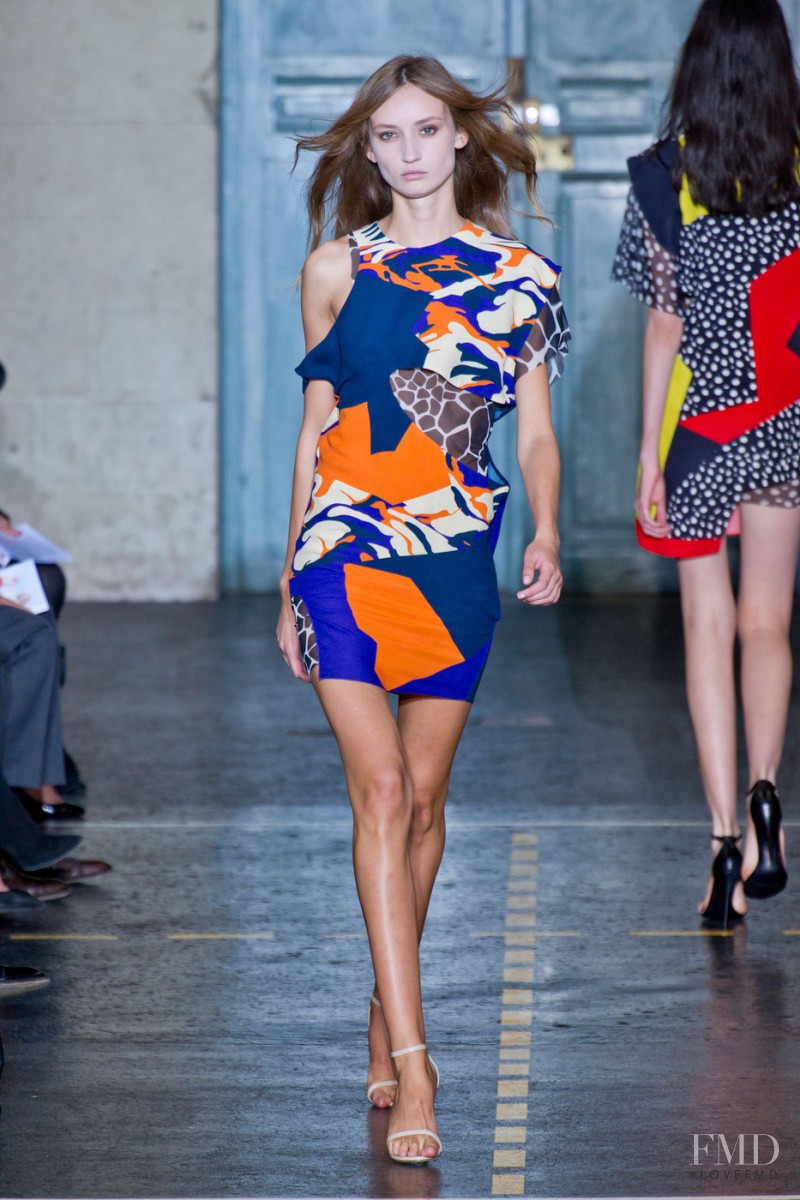 Felipe Oliveira Baptista fashion show for Spring/Summer 2013