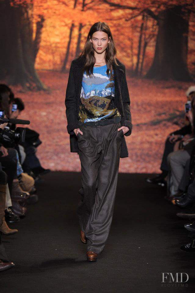Karlie Kloss featured in  the Paul et Joe fashion show for Autumn/Winter 2012