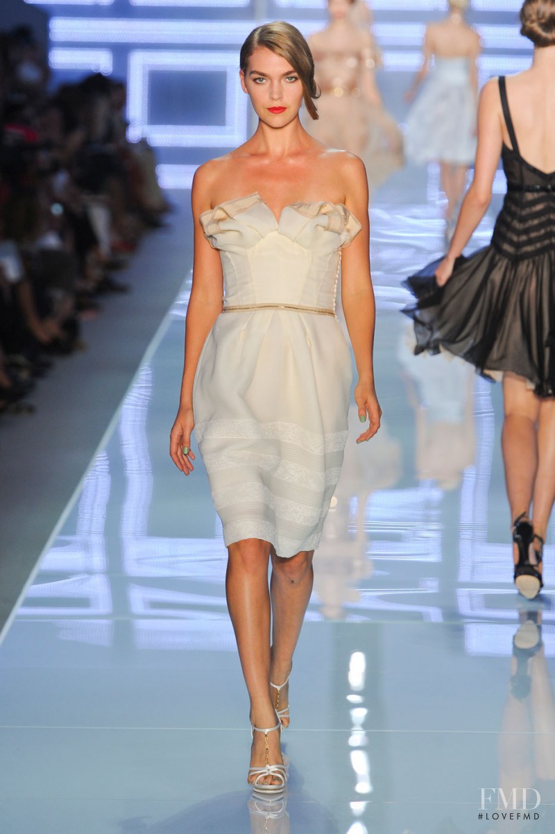 Arizona Muse featured in  the Christian Dior fashion show for Spring/Summer 2012