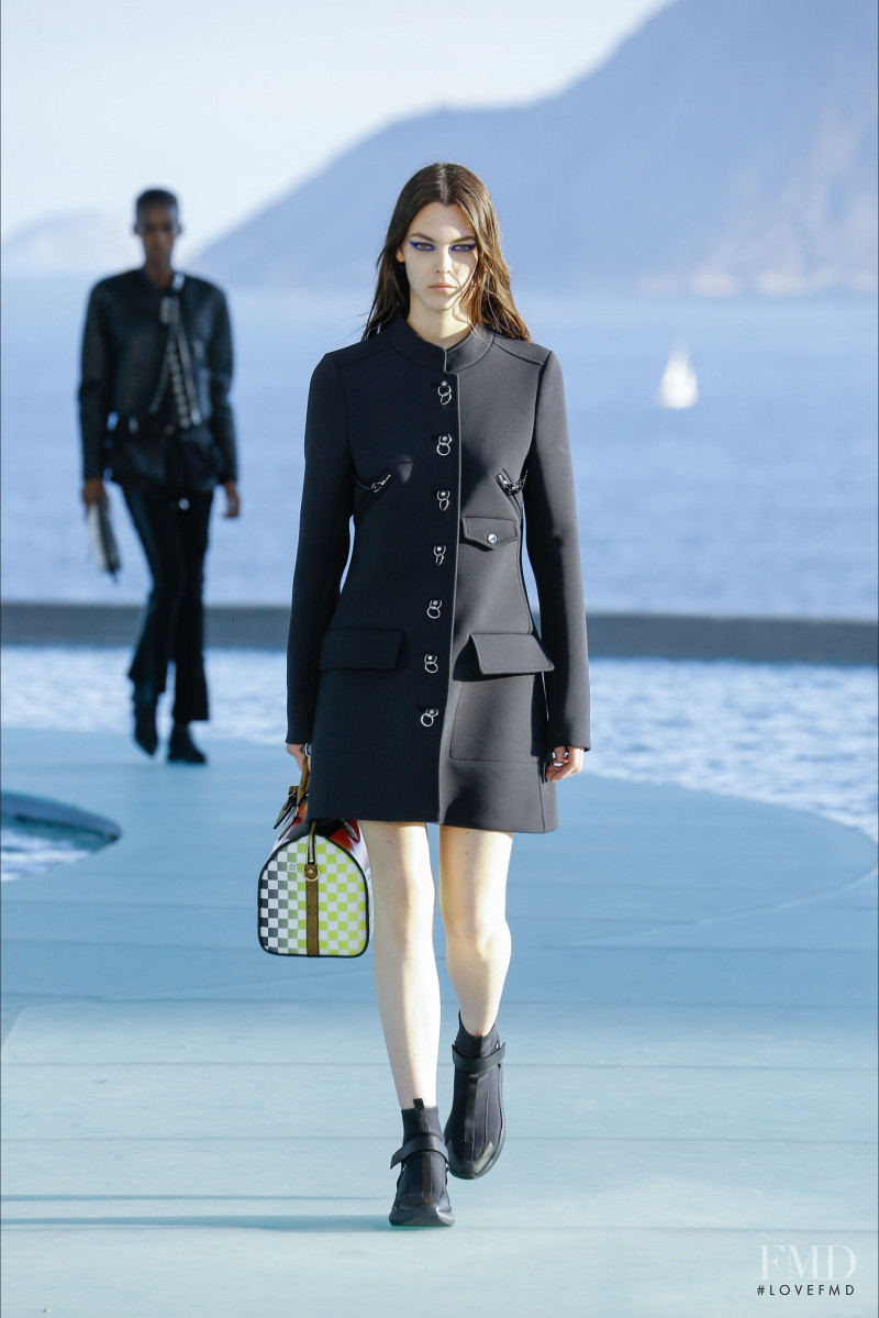 Vittoria Ceretti featured in  the Louis Vuitton fashion show for Cruise 2017