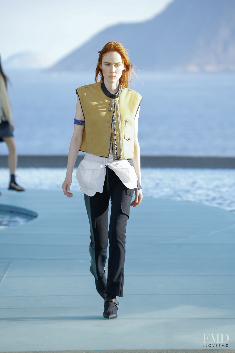 Kiki Willems featured in  the Louis Vuitton fashion show for Cruise 2017