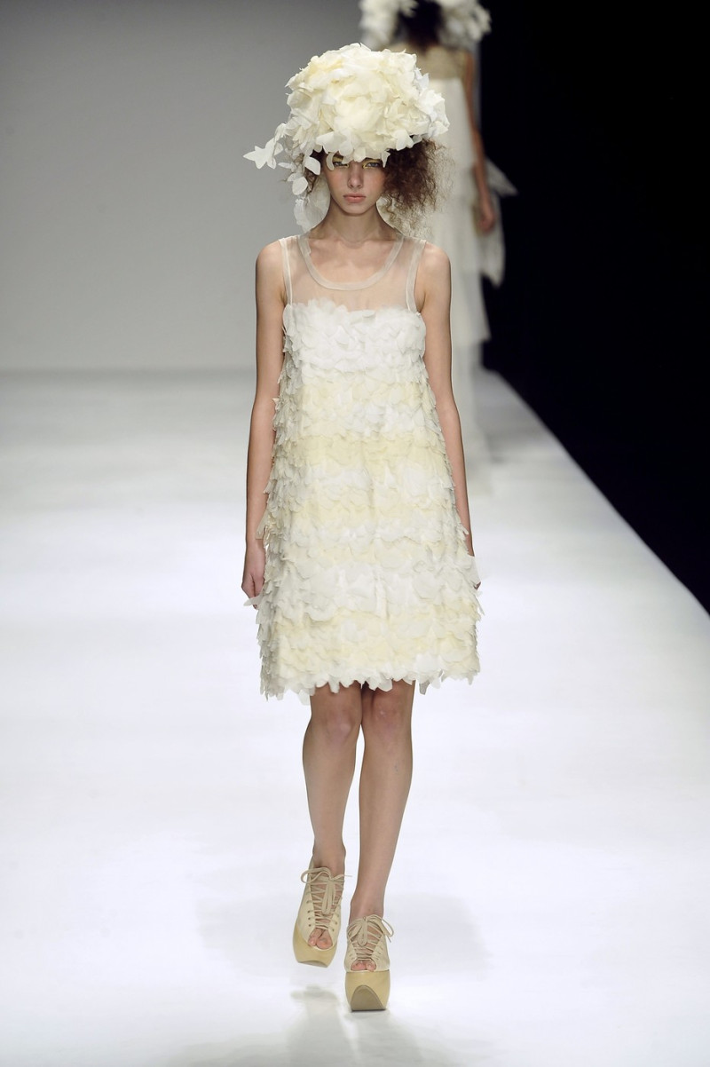 Keats Kolyasnikova featured in  the John Rocha fashion show for Spring/Summer 2010