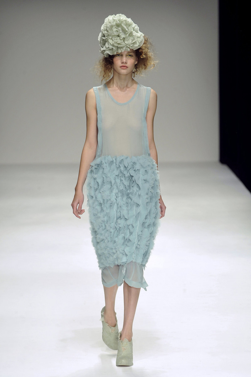 John Rocha fashion show for Spring/Summer 2010