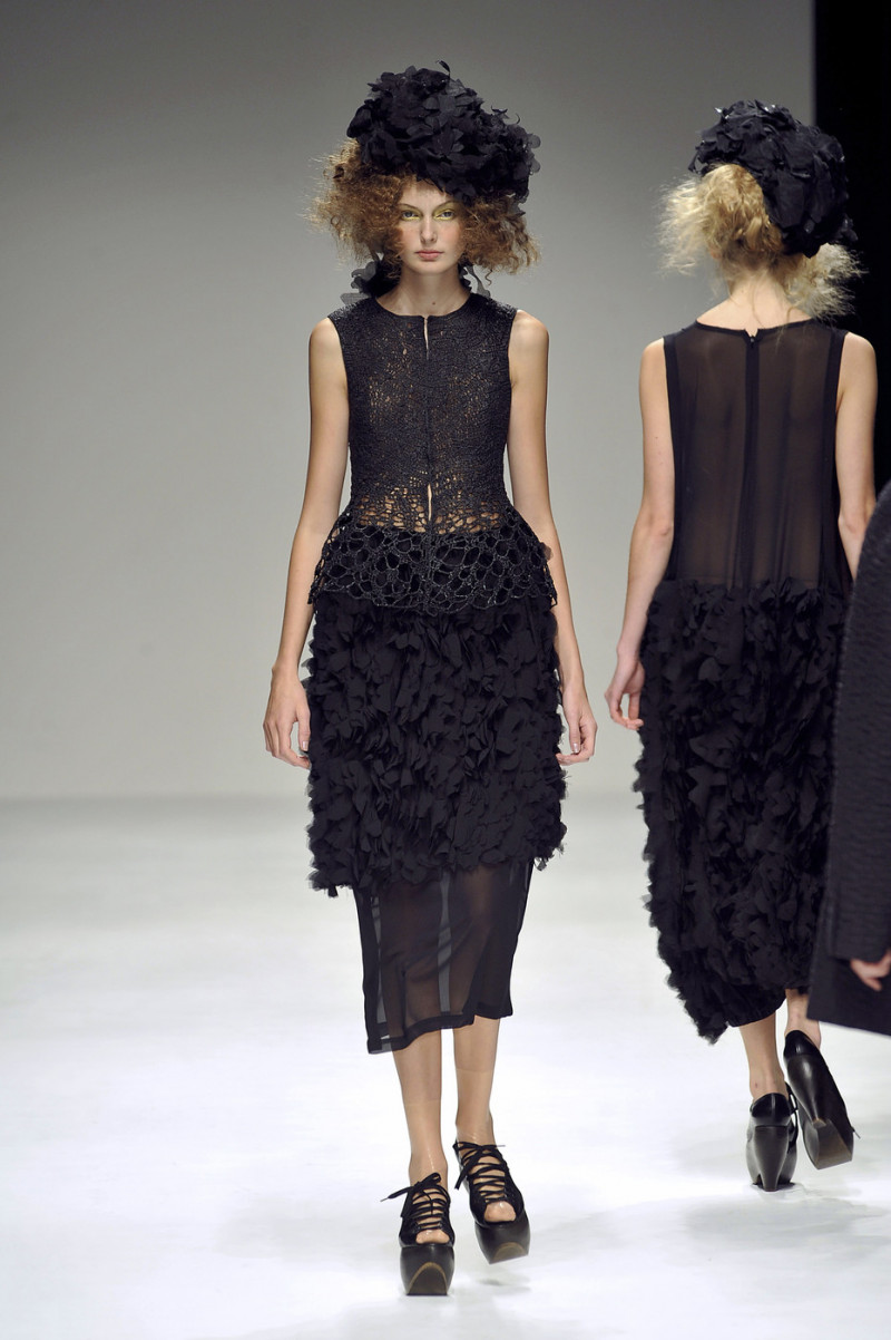 John Rocha fashion show for Spring/Summer 2010