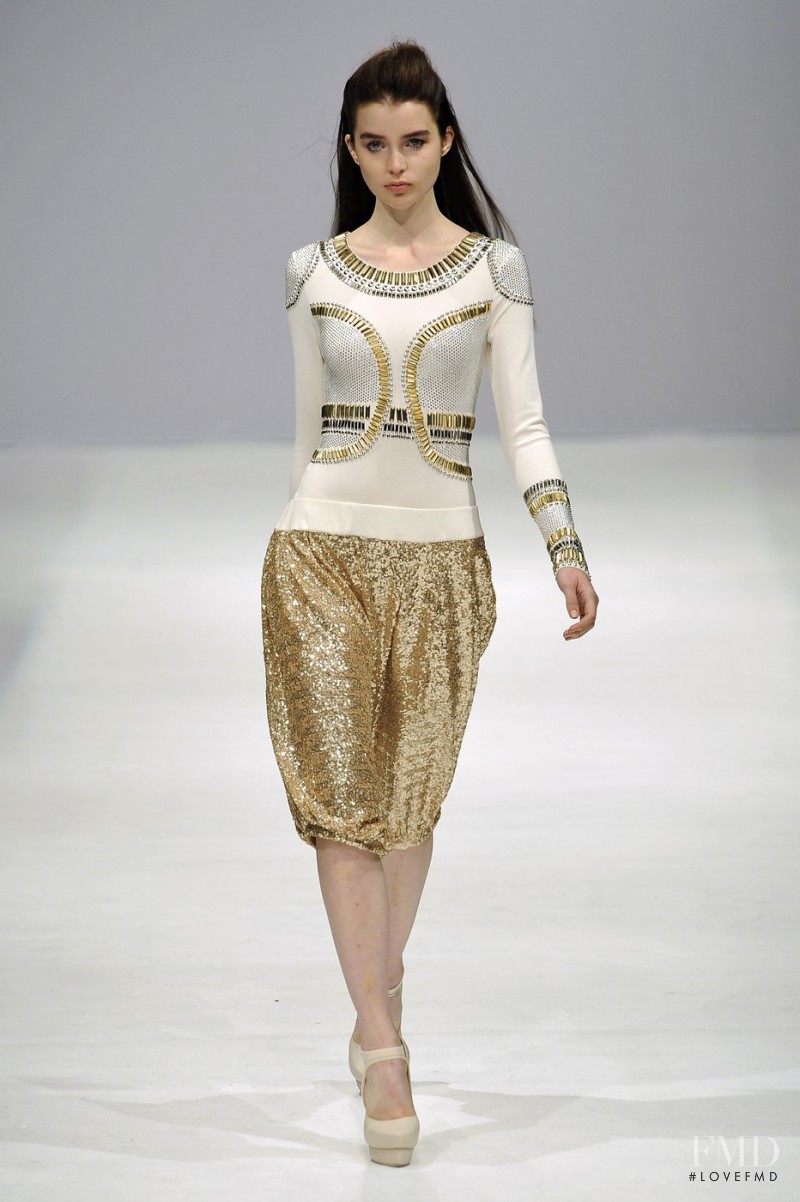 Sass & Bide fashion show for Spring/Summer 2010