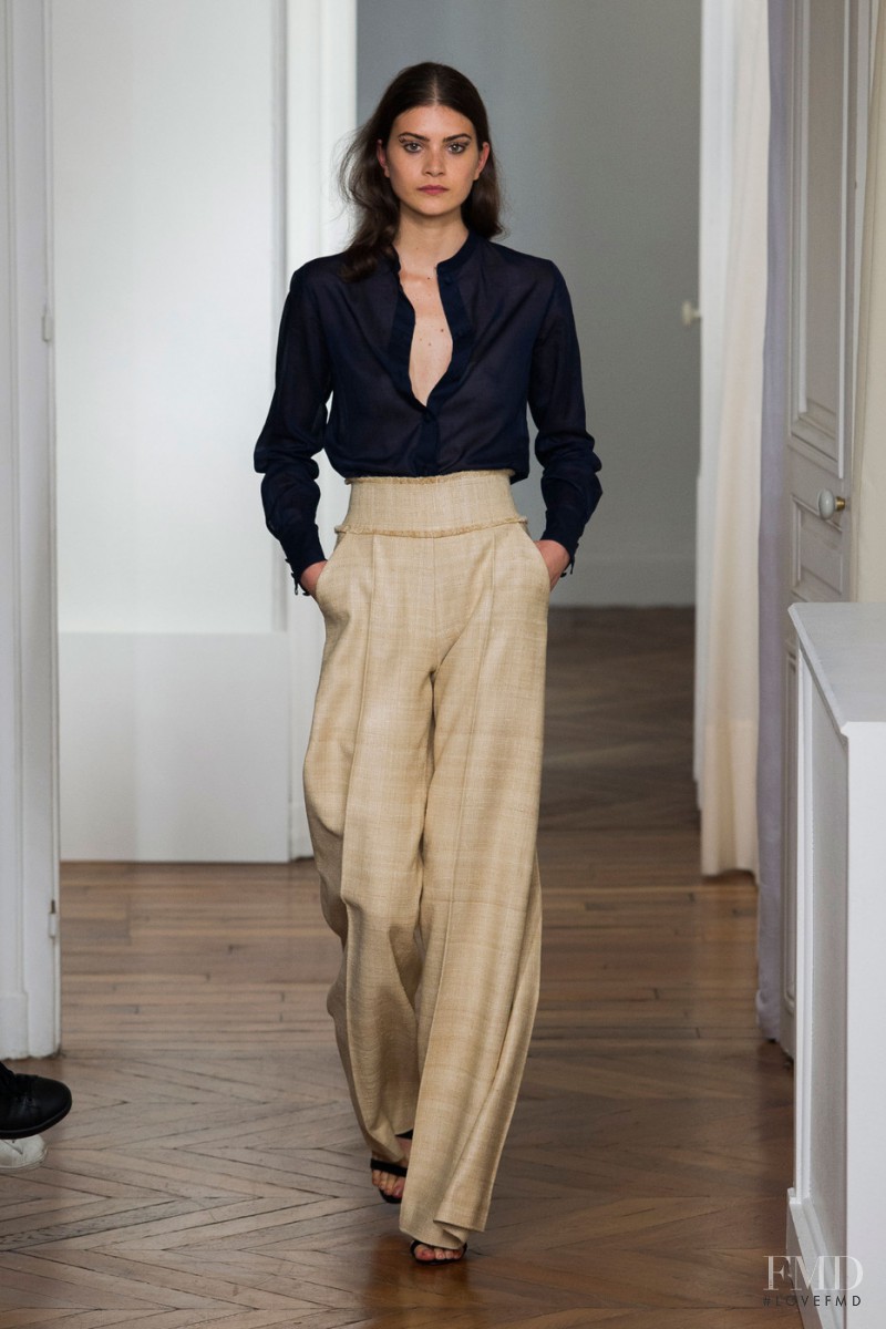 Kim Valerie Jaspers featured in  the Martin Grant fashion show for Spring/Summer 2016