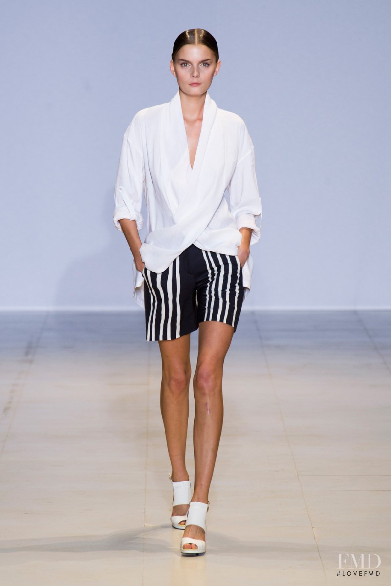 Lie Sang Bong fashion show for Spring/Summer 2014