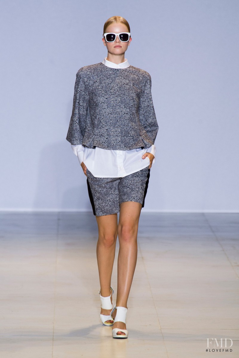 Lie Sang Bong fashion show for Spring/Summer 2014