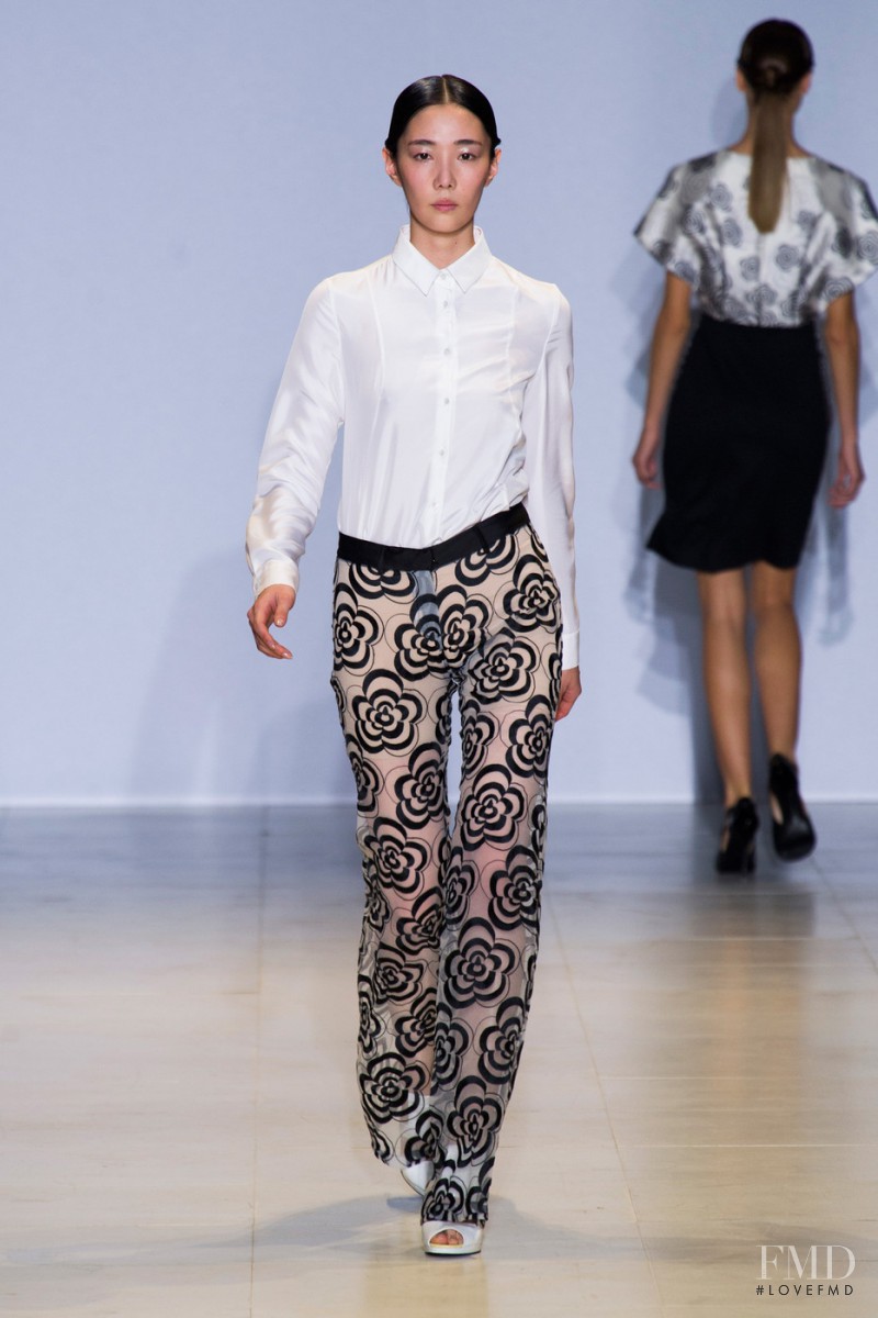 Lie Sang Bong fashion show for Spring/Summer 2014