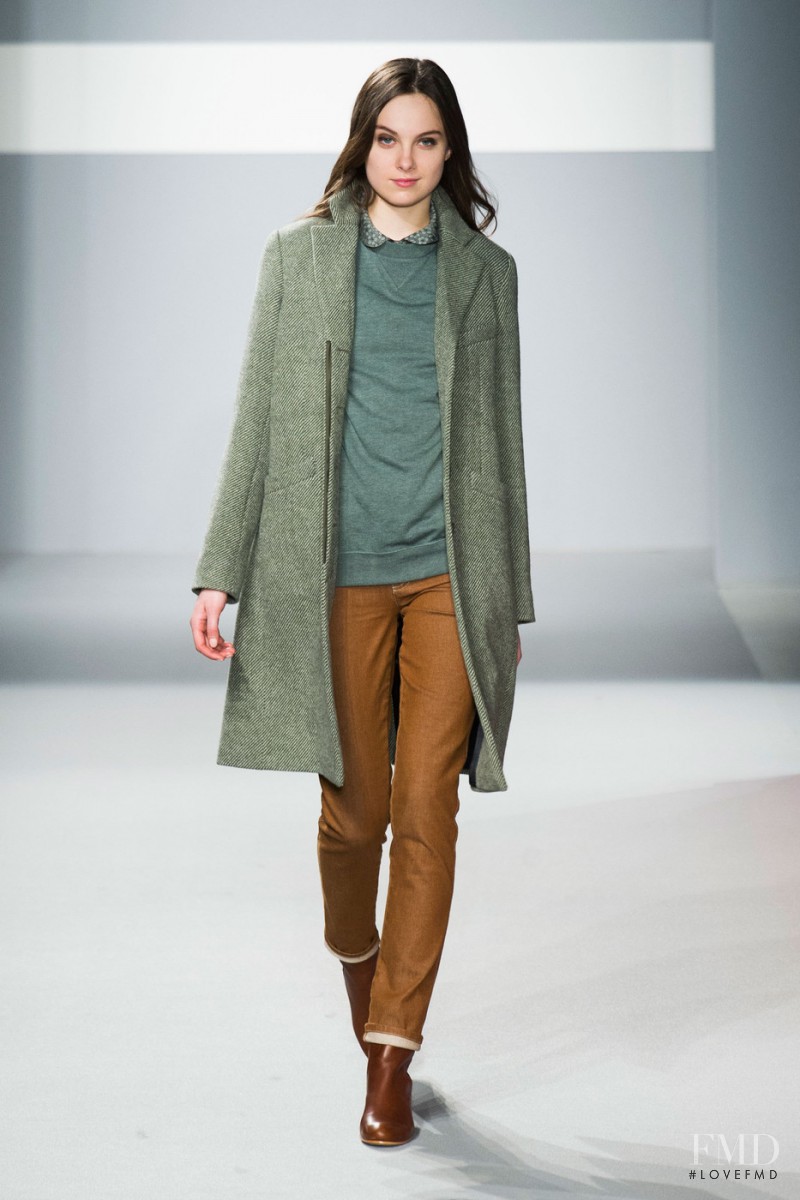 Agnes B. fashion show for Autumn/Winter 2014