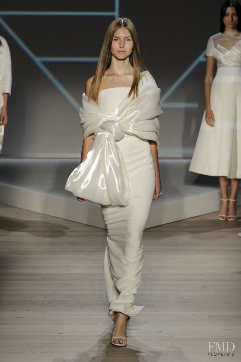 Pamella Roland fashion show for Spring/Summer 2016