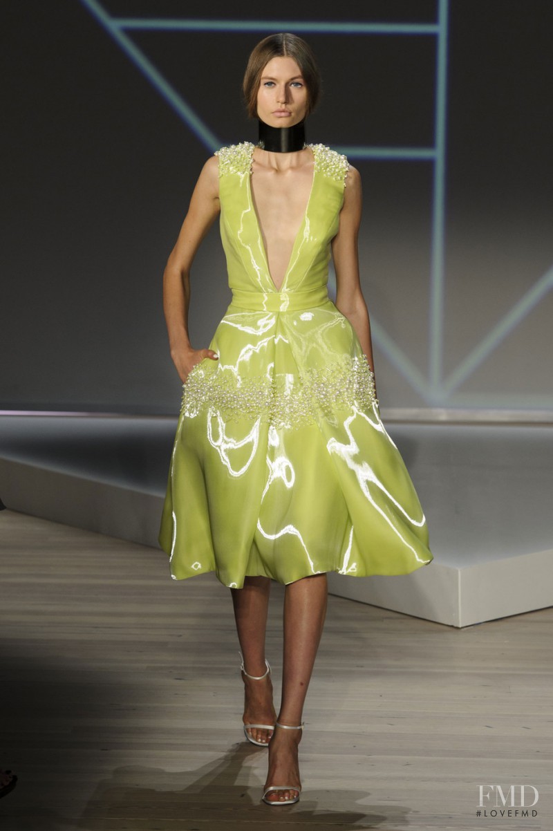 Pamella Roland fashion show for Spring/Summer 2016