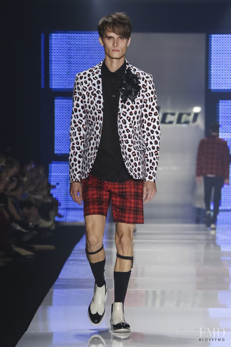 Colcci fashion show for Spring/Summer 2016