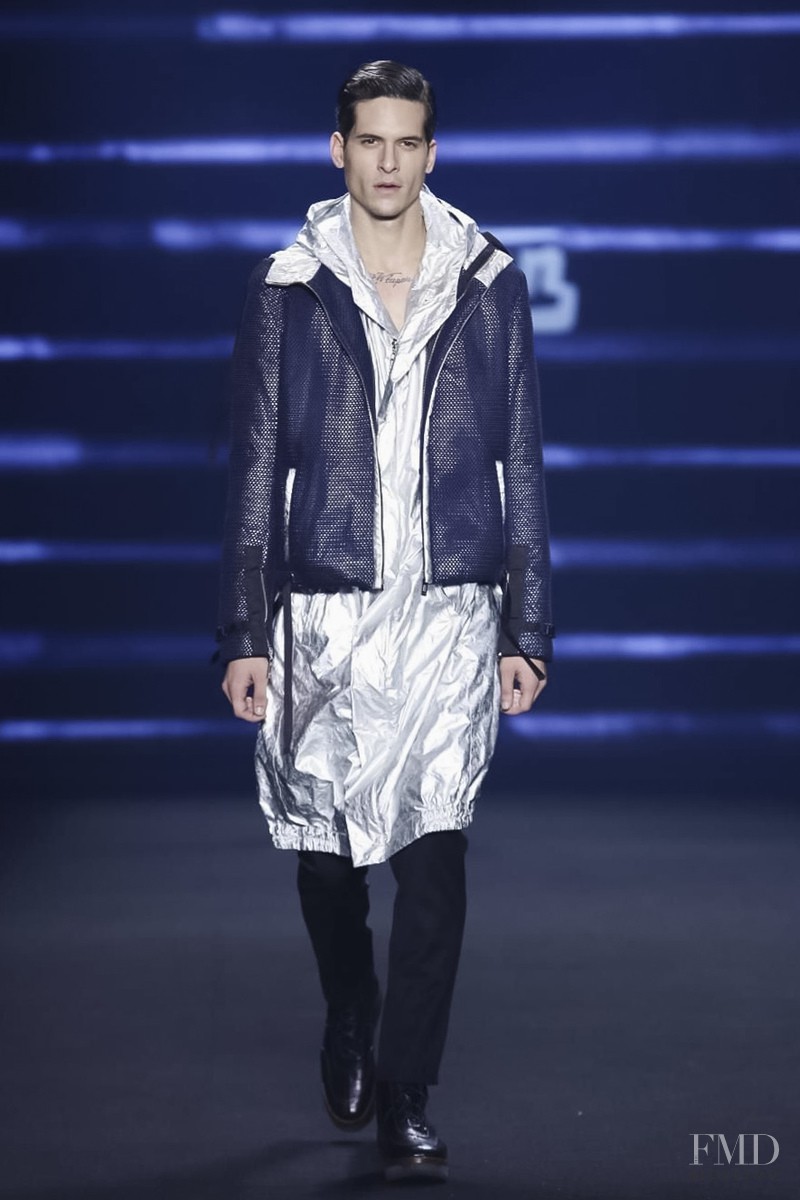 Triton fashion show for Autumn/Winter 2015