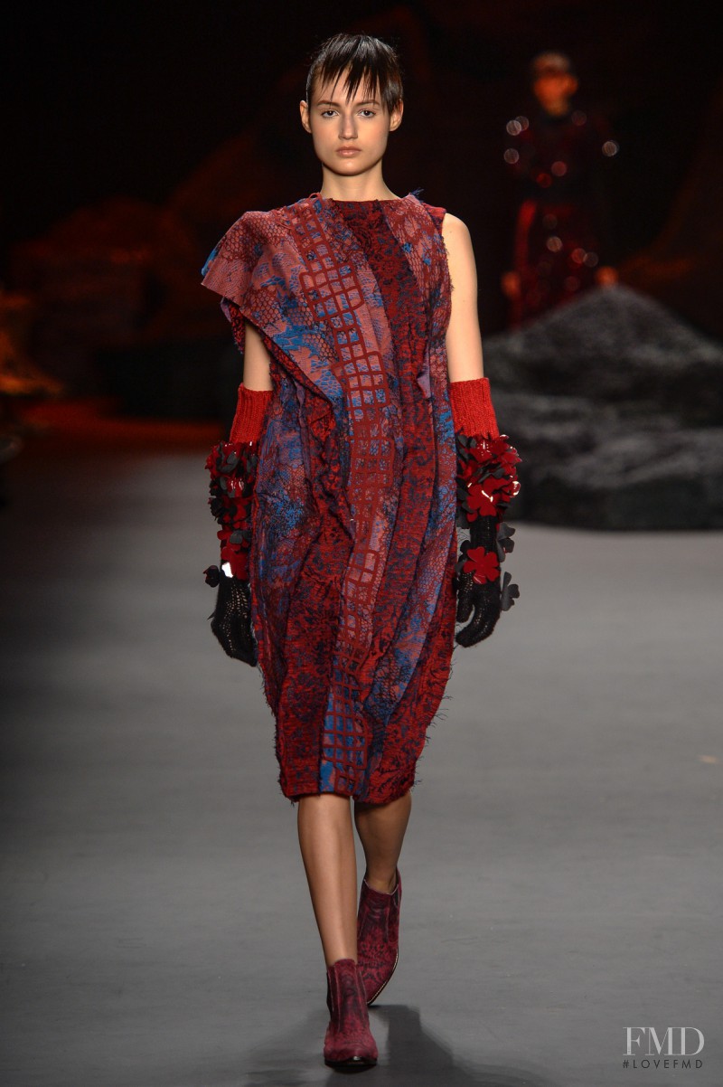 Bruna Ludtke featured in  the Fernanda Yamamoto fashion show for Autumn/Winter 2015