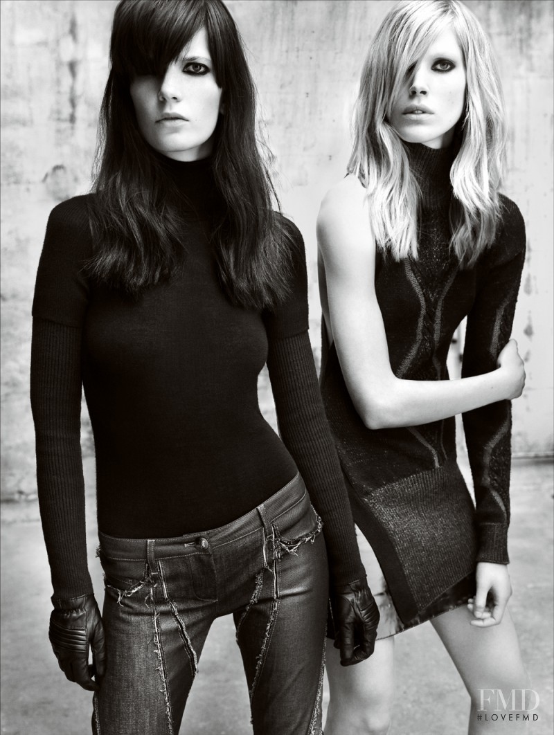 Iselin Steiro featured in  the Versace advertisement for Autumn/Winter 2010