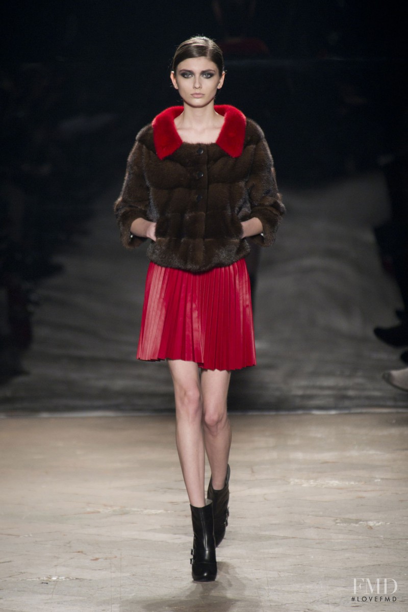 Simonetta Ravizza fashion show for Autumn/Winter 2013