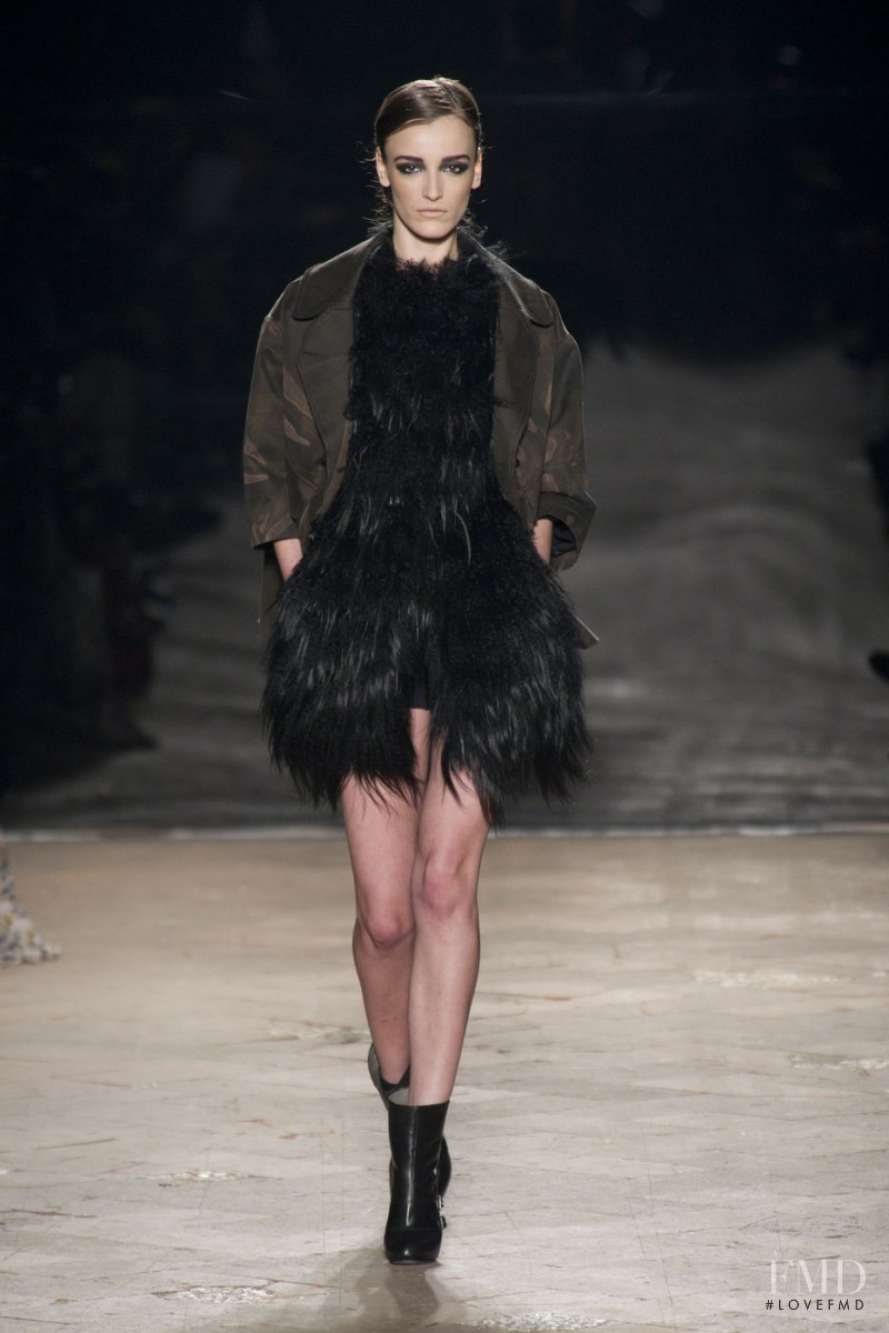 Simonetta Ravizza fashion show for Autumn/Winter 2013
