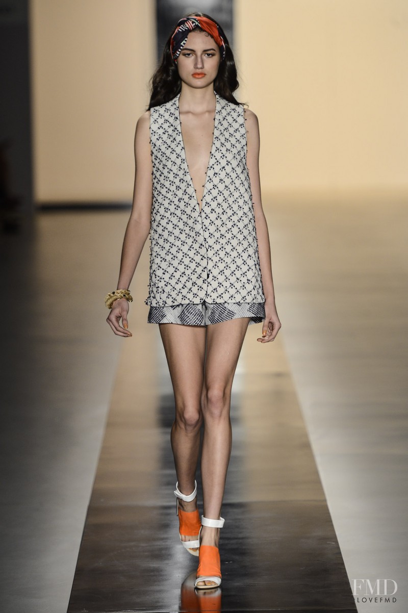 Bruna Ludtke featured in  the Forum fashion show for Spring/Summer 2014