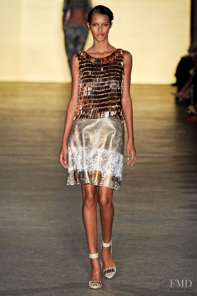 Lais Ribeiro featured in  the Sacada fashion show for Spring/Summer 2013