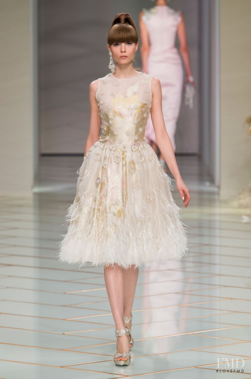 Guo Pei fashion show for Spring/Summer 2016
