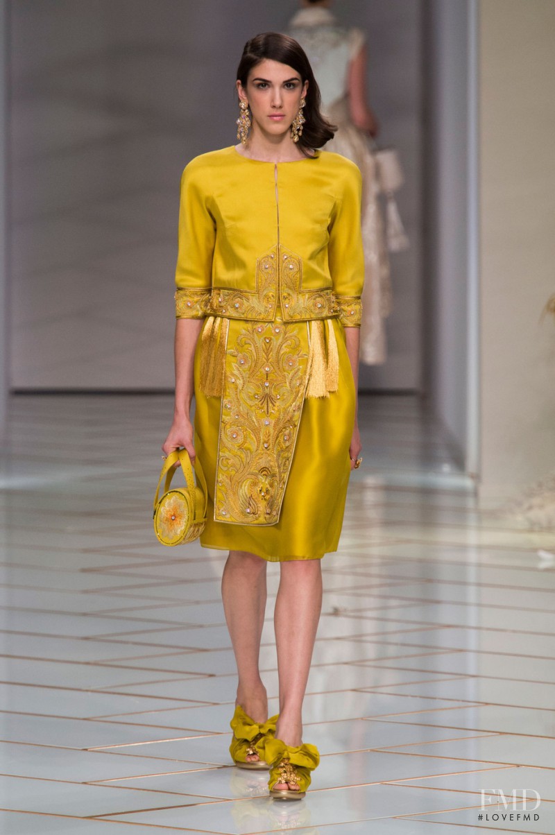 Guo Pei fashion show for Spring/Summer 2016