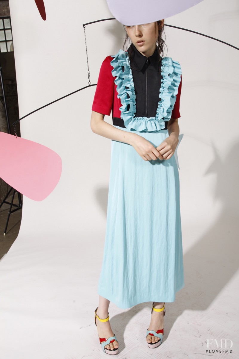 Lary Müller featured in  the Antonio Marras fashion show for Resort 2016