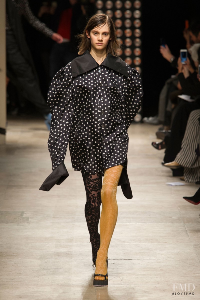 Vivienne Westwood Gold Label by Andreas Kronthaler fashion show for Autumn/Winter 2016