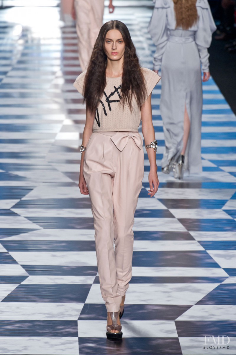 Viktor & Rolf fashion show for Spring/Summer 2013