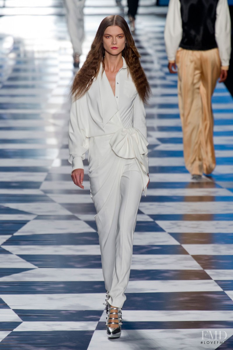 Viktor & Rolf fashion show for Spring/Summer 2013